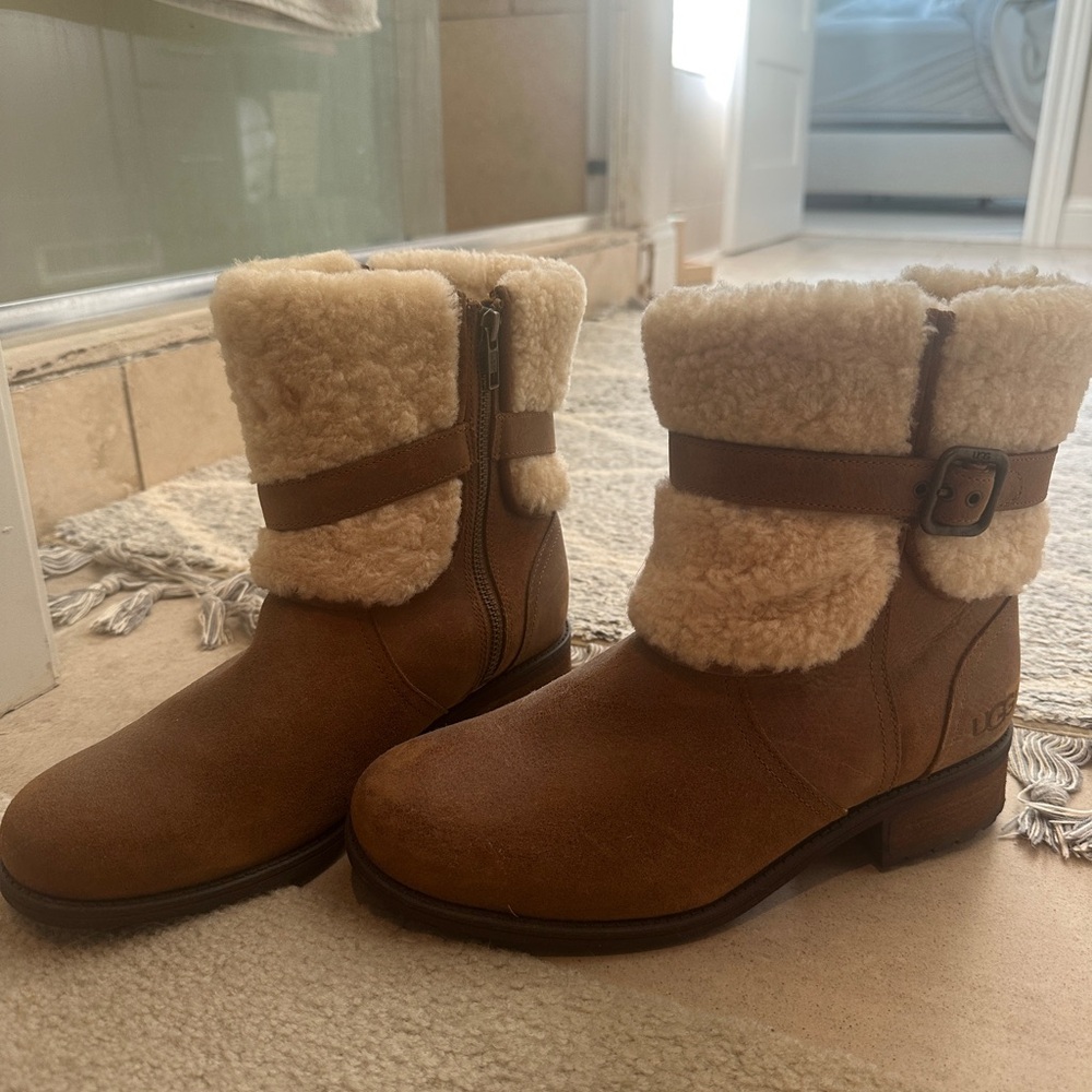 UGG Brown Suede Buckled Boots with Cream Sherpa Trim